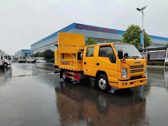 江鈴雙排防撞CL5041 一次翻轉