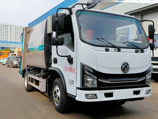 東風(fēng)華神V3，5.8方壓縮垃圾車